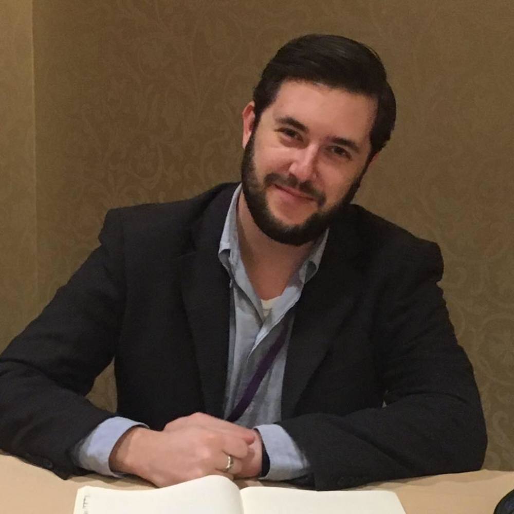 Meet your Posher, Adam